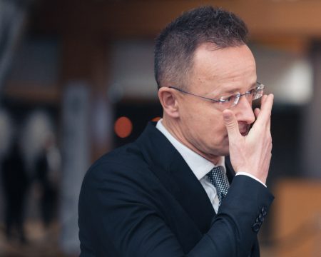 Hungary’s foreign minister confirms contacts with Lavrov