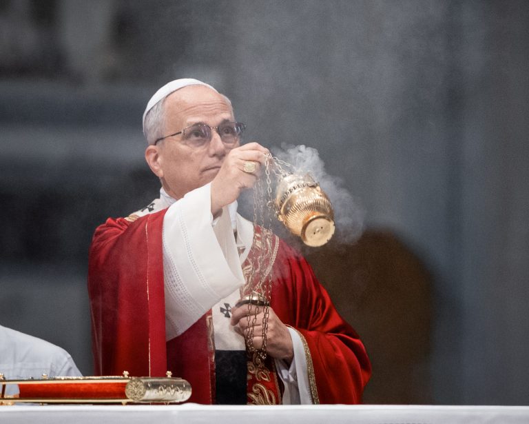 Pápež František slávi svätú omšu. Foto: Stefano Costantino/SOPA Images/LightRocket/Getty Images
