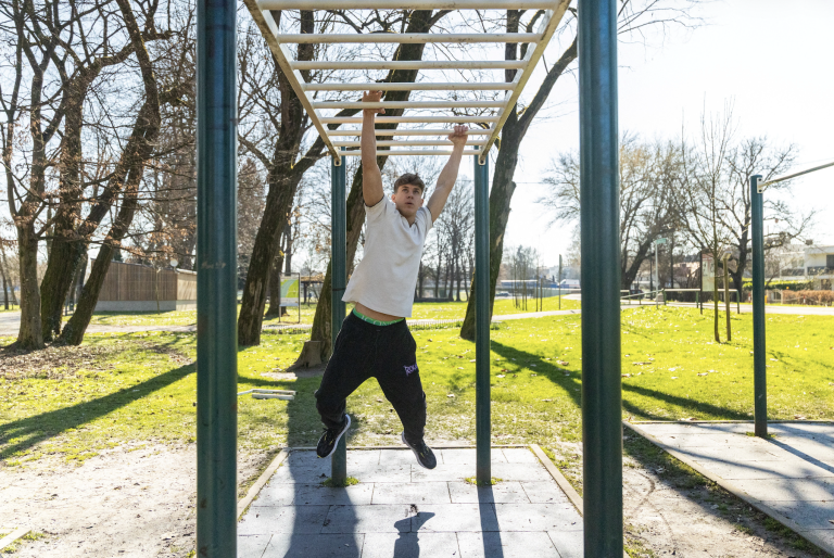 Chorvátsko po rokoch obnovuje povinnú vojenskú službu