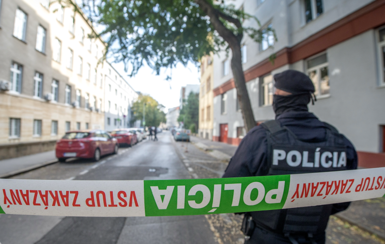 Policajt z inšpekcie havaroval v Košiciach, čaká ho prepustenie