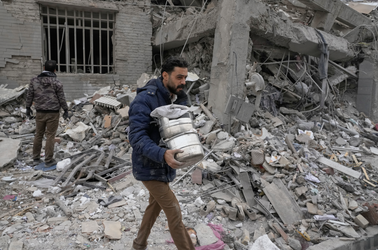 Konflikt v Iráne vyhnal z domovov viac ako tri milióny ľudí