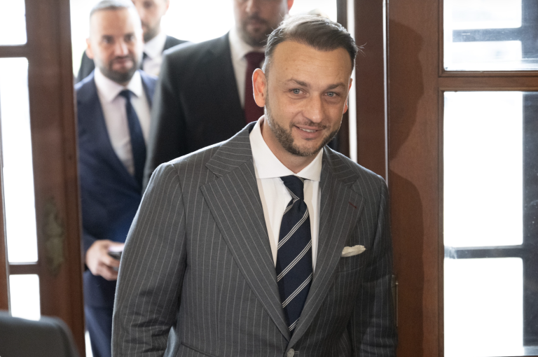 Aktuality: Šutaj Eštok požiadal políciu o denné reporty udalostí