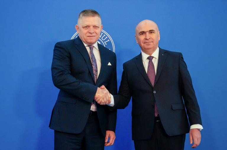 Fico rokoval v Rumunsku o jadre aj dodávkach plynu