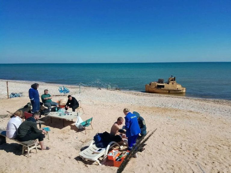 Loď s nákladom pšenice sa potopila v Azovskom mori