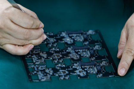 ASML Lifts 2026 Revenue Outlook on AI Demand