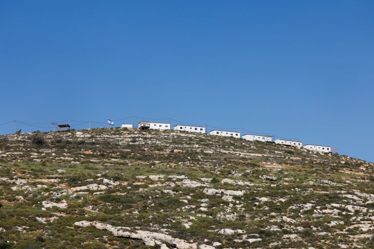 Izrael schválil 34 nových osád na Západnom brehu Jordánu