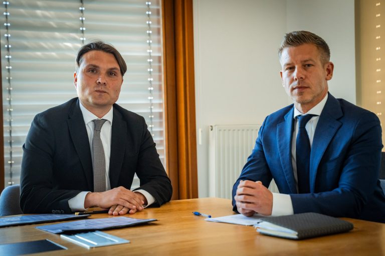 Magyar rokoval s Gubíkom, preverí propagandu pre Fidesz