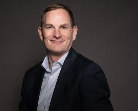 Naozaj smerujeme vďaka AI späť do éry minimálnej inflácie a úrokov?