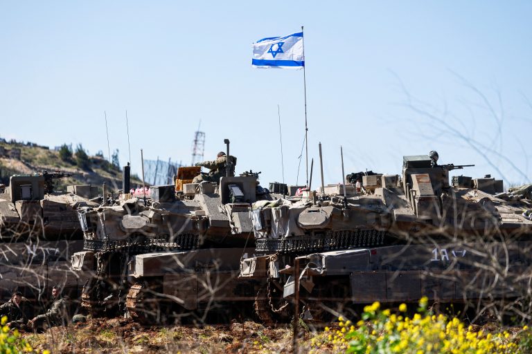 Izrael a Libanon predĺžili prímerie o tri týždne. Napriek narušeniam