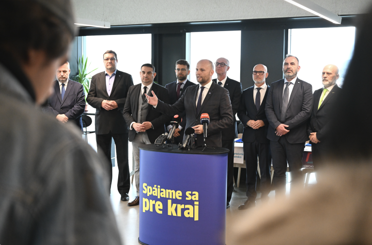 Voľby košického župana: opozícia spojila sily proti vládnym stranám