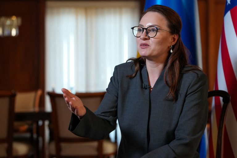 Ukraine Welcomes US Talks, Urges Tougher Russia Sanctions