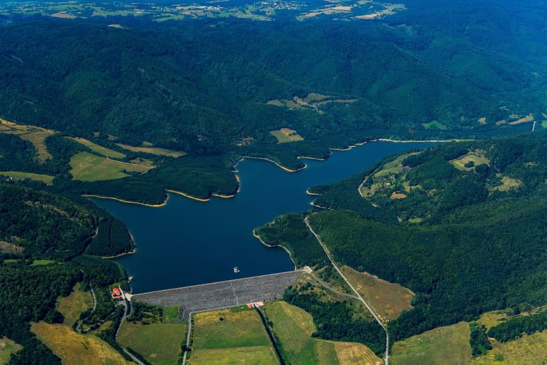 Projekt elektrárne Málinec čelí žalobe mimovládok