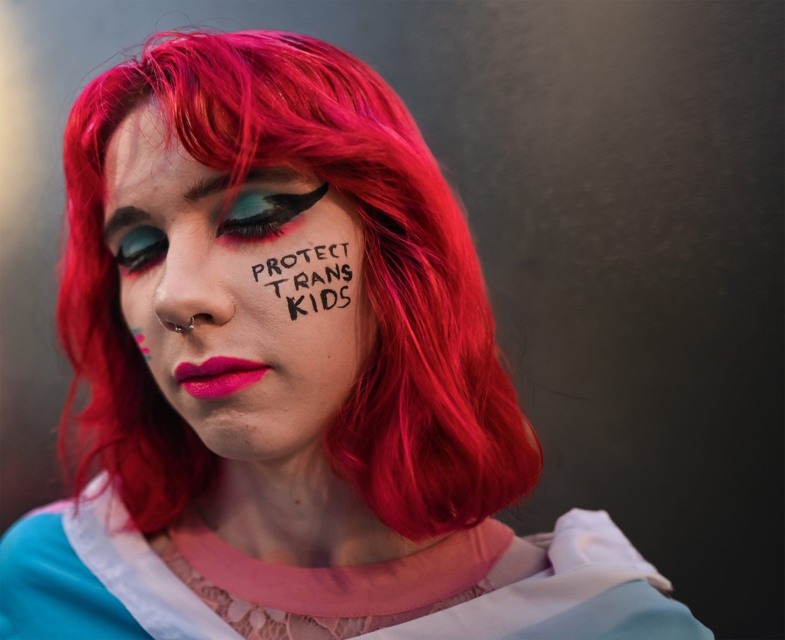 A Finnish long-term study challenges claims about transition benefits, pointing to increased psychiatric risks after treatment. Photo: Artur Widak/NurPhoto via Getty Images