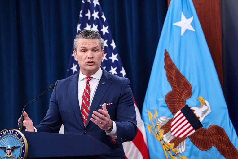 Šéf Pentagónu: Prímerie s Iránom stále platí