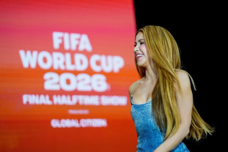 Shakira. Photo: Eduardo Munoz/Reuters
