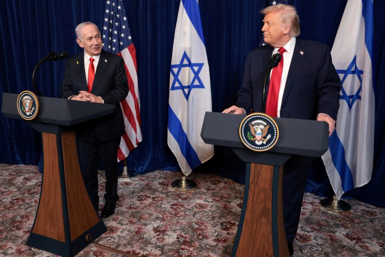 Benjamin Netanyahu a Donald Trump.