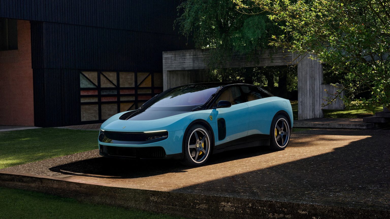 Prvý plne elektrický automobil Ferrari, Luce.