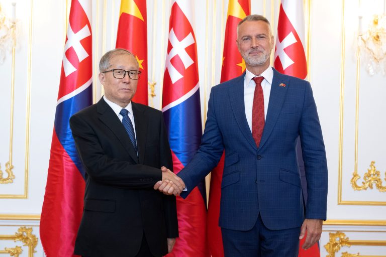 Li Chung-čung a Richard Raši.