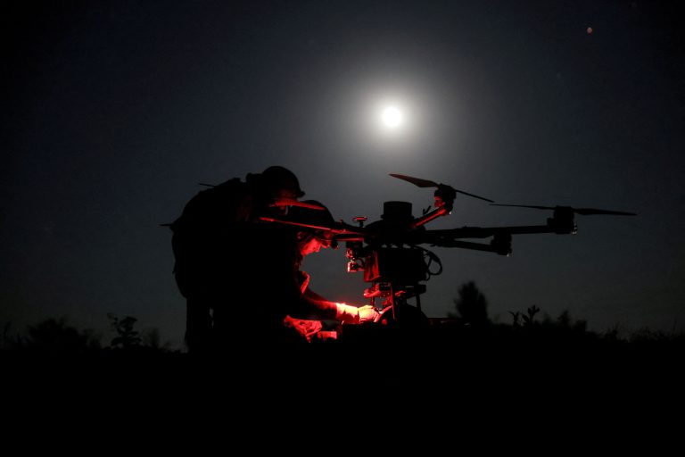 Bojový dron.