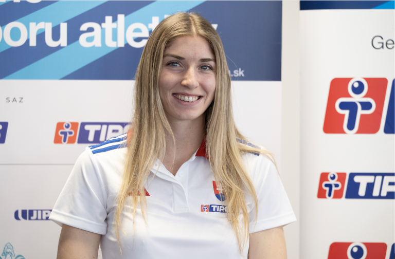 Emma Zapletalová počas tlačovej konferencie v Bratislave v utorok 17. marca 2026. Foto: Maroš Herc/TASR