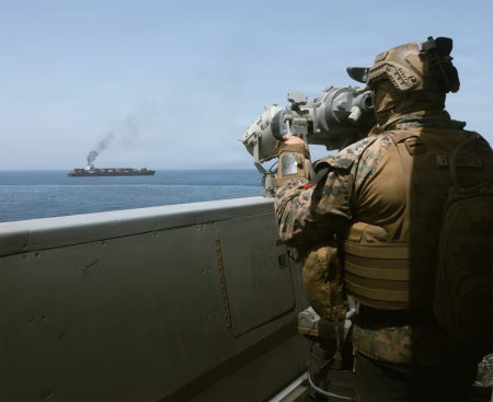 Iran claims it forced a U.S. warship to turn back from the Strait of Hormuz, with reports also suggesting a missile strike. Photo: U.S. Navy via Getty Images