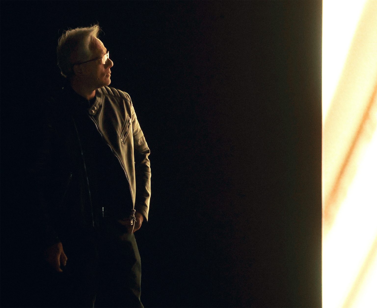Jensen Huang prednáša na Nvidia GTC.